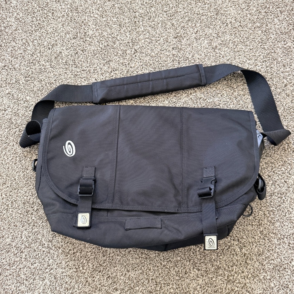 Timbuk2 Classic Messenger Bag Medium Black Ballistic Nylon Commuter Laptop